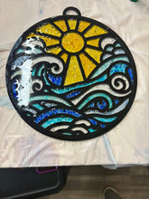06-12-26 Crushed Glass Suncatchers 6pm