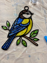 06-12-26 Crushed Glass Suncatchers 6pm