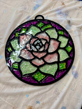06-12-26 Crushed Glass Suncatchers 6pm