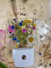 08-15-26 Pressed Flower Bar-frames,night lights, or trinket dishes 10am