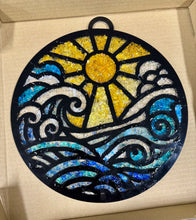 06-12-26 Crushed Glass Suncatchers 6pm