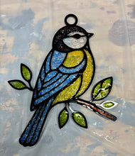06-12-26 Crushed Glass Suncatchers 6pm