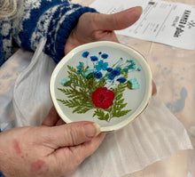 Pressed Flower Night Lights or Trinket Dishes- Take Home Kit