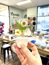 07-02-26 Pressed Flower Bar-frames,night lights, or trinket dishes 6pm