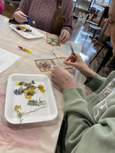 07-02-26 Pressed Flower Bar-frames,night lights, or trinket dishes 6pm
