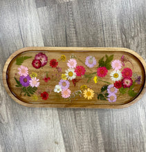 03-15-25 Blooming Boards:Resin Flower Art Open Pour 1pm