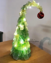 10-23-25 Light-Up Grinchy Sea Glass Trees at Stable Rock Winery & Distillery 5:30pm