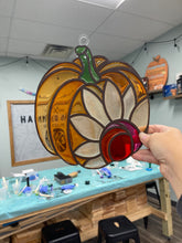 10-09-25 Crushed Glass Suncatchers 6pm