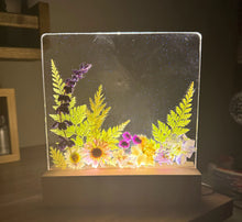 08-20-26 Crushed Glass or Pressed Flower Table Top Night Light Workshop 6pm