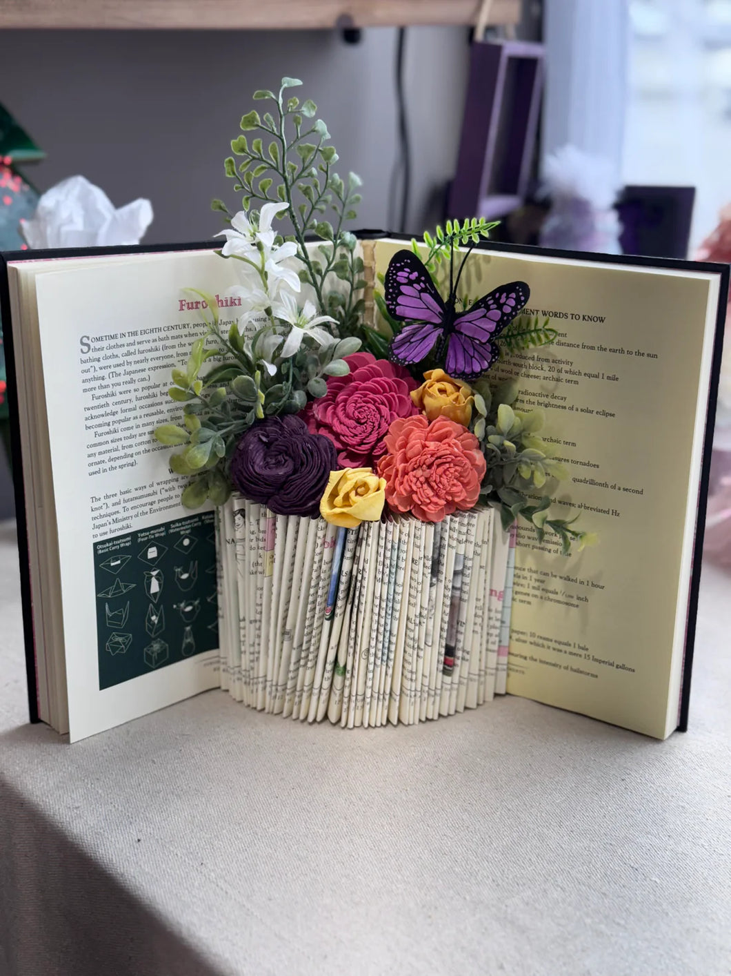 08-14-26 Book Vase Arrangement Workshop 6pm