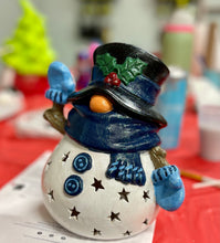 10-27-25 Vintage Holiday Ceramics 6pm