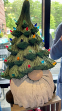 12-05-23 Vintage Holiday Ceramics Workshop 6pm