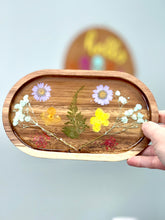 03-15-25 Blooming Boards:Resin Flower Art Open Pour 1pm