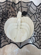 10-01-23 Halloween Shelf Sitter Shapes Resin Pouring Workshop 1pm (Kids 12+ welcome)