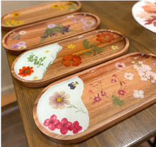 03-14-26 Blooming Boards:Resin Flower Art Trinket Trays at DC Estate Winery 11:30am-1:30pm (SOLD OUT)