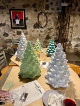 11-02-24 Vintage Holiday Ceramics at Stable Rock Winery 1-4pm