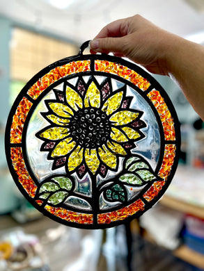 10-09-25 Crushed Glass Suncatchers 6pm