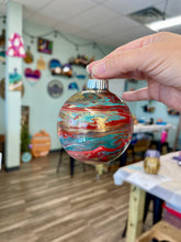 11-08-25 Resin Pour Ornaments 2pm
