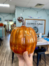 10-21-25 The Lincoln Academy Resin Pour Pumpkins Event 5pm