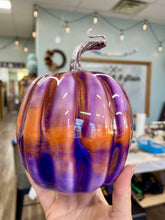 10-21-25 The Lincoln Academy Resin Pour Pumpkins Event 5pm