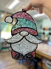 11-14-25 Crushed Glass Suncatchers 6pm