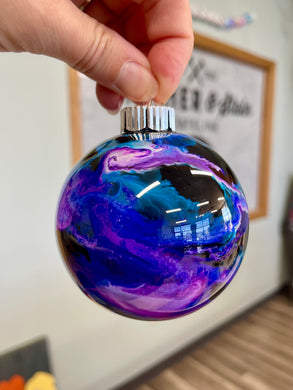 11-08-25 Resin Pour Ornaments 2pm