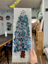 11-05-26 Resinscape Tree Planks 6pm
