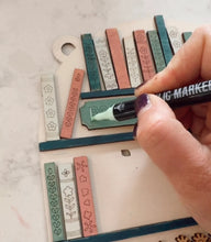 06-19-26 Book or Runner Lovers DIY Trackers Workshop 6pm
