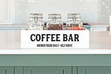 12-19-25 Holiday Centerpiece Boxes and Arrangement with Buckets N Blooms 6pm