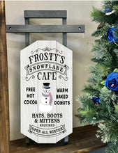 12-01-23 Dashing Thru the Snow! Sleds, Sleighs & Trees with Minwax 6pm